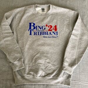 ✨ 5/$15 NWOT FRIENDS Bing/Tribbiani Sweatshirt